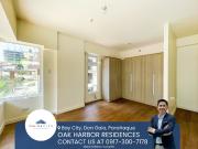 152sqm 3 Bedroom Condominium Unit for Sale in Oak Harbor...