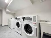 153 Ranleigh Avenue 1 Bedroom Apartment for Rent at 153...