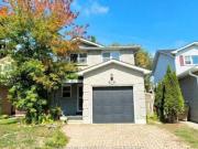 1540 Norwill Crescent