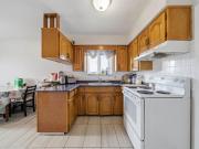 154 E 64TH AVENUE, Vancouver, BC V5X 2M4 House For Sale...