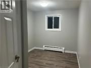 154 ELGIN Street N Unit# 7