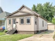 1553 Goyeau Street Windsor ON N8X 3L5 3 Bedroom House...