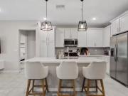 155 N LAKEVIEW BLVD UNIT 206, CHANDLER, AZ 85225