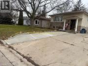 157 PINEDALE Drive Unit# Lower