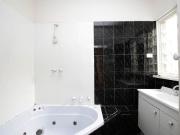 1/58A Westbury Street, St Kilda East VIC 3183