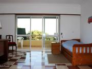 159288 Quarto na Parede com varanda e vista.