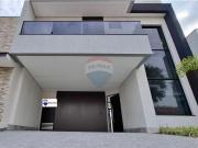 159.00 Área Útil Casa de Condomínio Alugar, 3 Ambientes...