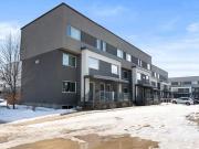 15 1230 Chamberlain Ave, Winnipeg, MB, R2X 1E7 townhouse...
