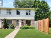 15 165 Green Valley Drive, Kitchener, ON, N2P 1K3...