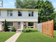 15 165 Green Valley Drive, Kitchener, ON, N2P 1K3...