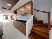 15.8M RFO Brand New 3 Storey Townhouse in Roxas Quezon...