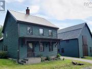 15 Ann Street Shelburne Nova Scotia