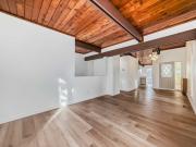 15 Arlington Bay SE Calgary, AB T2H 2B2