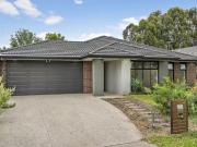 15 Cootamundra Road, Doreen VIC 3754 House For Rent $580