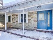 15 Crossburn Drive, Toronto, ON, M3B 2Z3 house for sale...