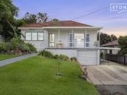 15 Daydawn Avenue, Warners Bay, NSW 2282