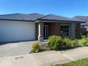 15 Divan Place, CRAIGIEBURN, VIC 3064 House for Rent