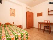 15 Dormitorio Shared Living/Roommate Granada Granada...
