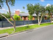 15 Elm Grove, Langwarrin, Vic 3910 15 Elm Grove, Langwarrin, Vic 3910