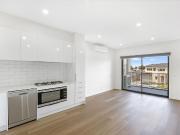 15 Glisten Way, Craigieburn | Victoria Real Estate Agency