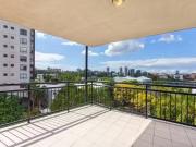15 Goodwin Street, Kangaroo Point, QLD 4169