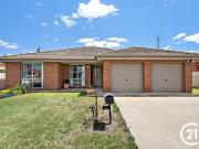 15 Gwyder Court, Echuca VIC 3564 House For Rent
