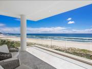 15 Jefferson Lane, Palm Beach, Qld 4221 15 Jefferson Lane, Palm Beach, Qld 4221