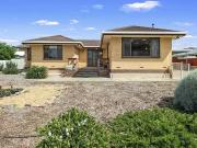 15 Kintore Avenue, Murray Bridge, SA 5253