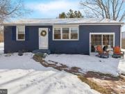 15 Maple Ave, Line Lexington, PA 18932