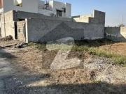 15 Marla corner plot main road 60 feet corner 40 foot...