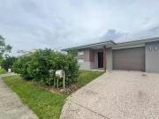 1/5 Mercy Circuit, Park Ridge, QLD 4125