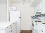 15 on Cambridge Studio Apartment for Rent at 1632 E...