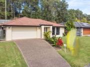 15 Paddy Place, Oxenford, QLD 4210