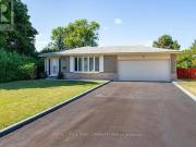 15 Stornoway Crescent, Markham, ON, L3T 3X8 house for...