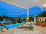15 Tooloon Street, COOLANGATTA House for rent Listed by...