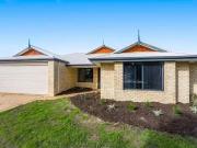 15 Whitegum Pass, Halls Head, WA 6210