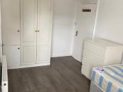 15M Bounds Green Double Studio Flat, Single Person