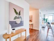 1606 18 Kenaston Gardens