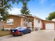 1606 7Th Avenue E, Regina, SK, S4N 5S6 house for sale Listi.