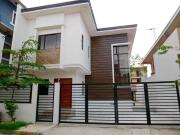 160sqm Spacious Single House For Sale in Greenview Subd...