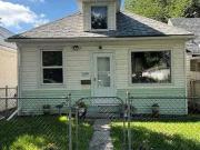 1610 3 Avenue N, Lethbridge, AB T1H 0J8 House For Sale |...