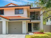 16/156 Greenacre Drive, Arundel, QLD 4214