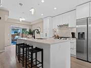 161 565 E 2nd Street North Vancouver, British Columbia