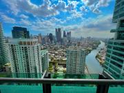 161sqm 3BR semi Furnished in Edades Tower Rockwell