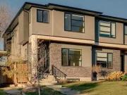 1628 19 Avenue Nw, Calgary, AB, T2M 1B1 house for sale List.