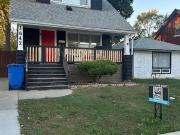 1642 Adanac AVENUE 1642 Adanac AVENUE