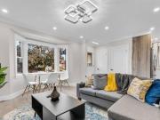 164 East 31st Street Hamilton ON L8V 3P5 5 Bedroom...