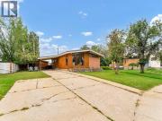 164 Muir Crescent Nw, Medicine Hat, AB, T1A 6W5 house...