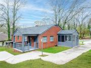 1652 Brewer Boulevard SW