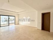 166540 Appt à louer à 11000DH à Laymoune